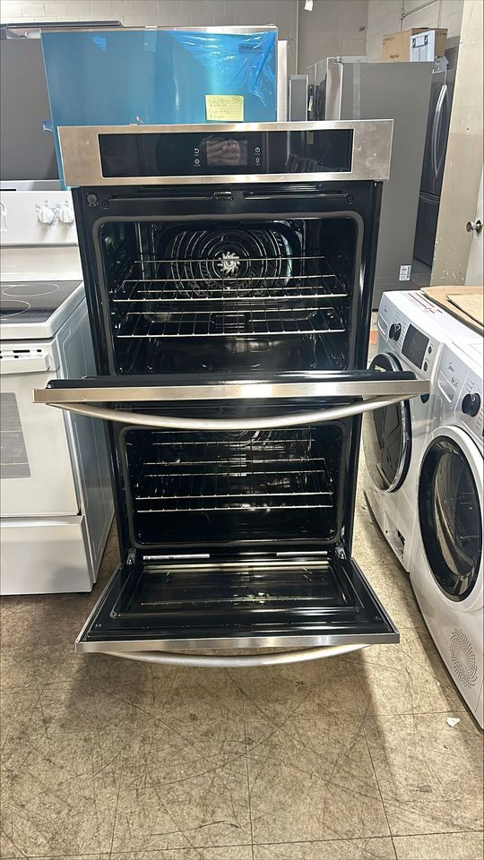Frigidaire 30 in 10.6 cu ft. Electric Double Built-In Wall Oven with Convection Bake