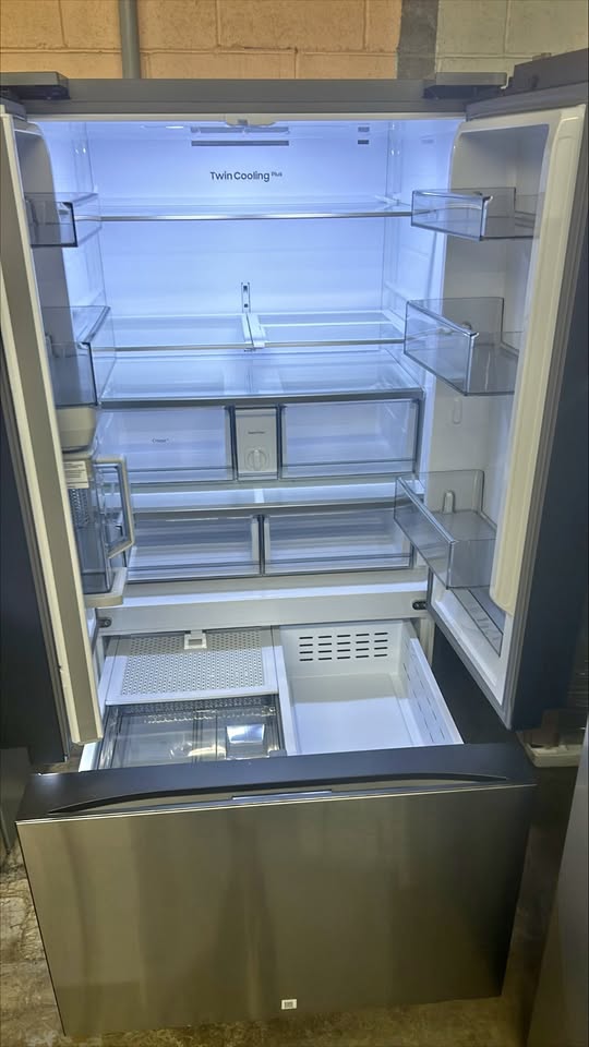 Samsung BESPOKE 36 in 30.1 cu. ft. Stainless Steel 3 Door French Door Refrigerator with Cooling Plus and Autofill Pitcher
