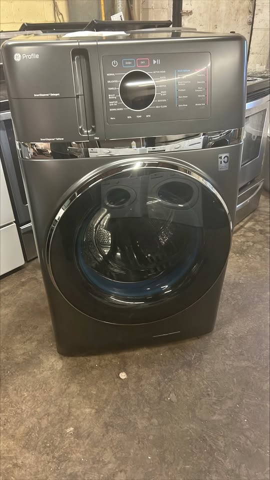 GE Profile 28 in. 5.5 cu. ft. IEC UltraFast All in One combo Washer/Dryer