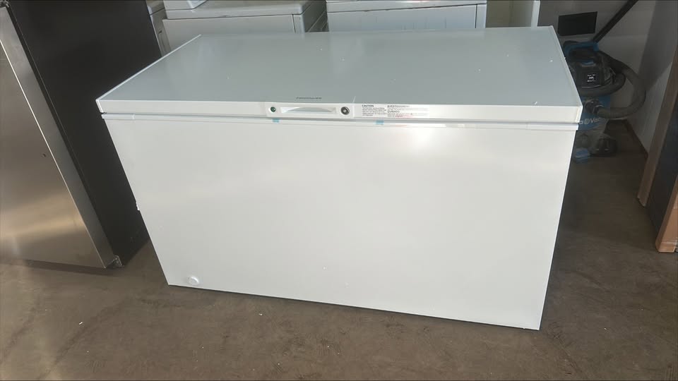 Frigidaire White 56 in. 14.8 cu. ft. Chest Freezer