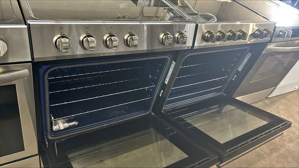 Forno Leonardo 30 in. 5.0 cu ft. Stainless Steel Induction 4 Element Range with Hidden Bake Element