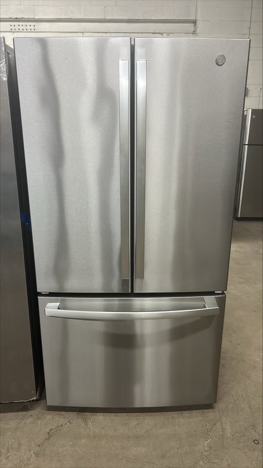 GE 36 in. 21.9 cu.ft. Stainless Steel Counter-Depth Refrigerator with internal water dispenser