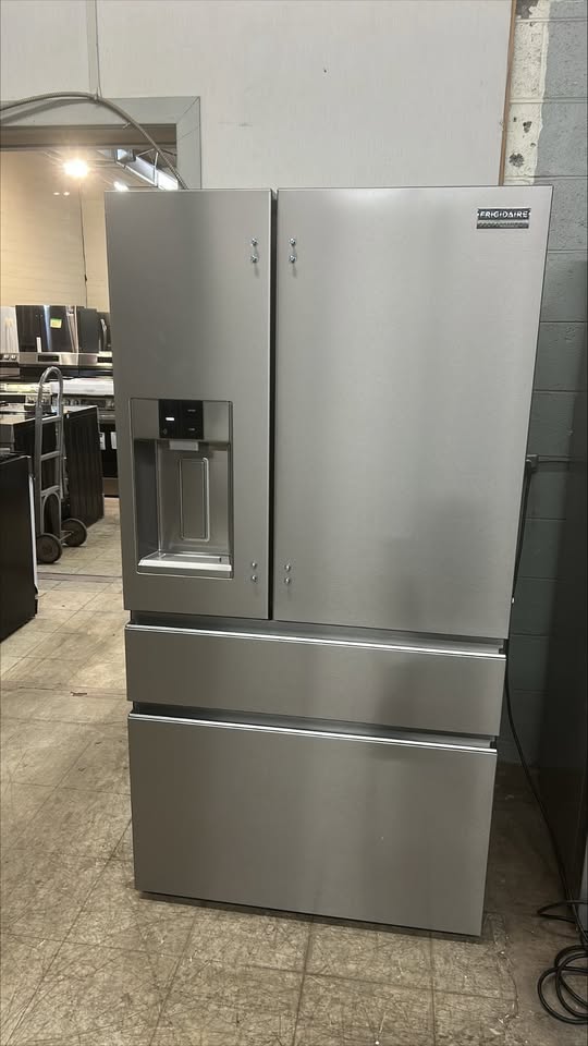 Frigidaire Professional 36 in 21.4 cu ft. Stainless Steel French Door Refrigerator with Convertible Compartment Drawer