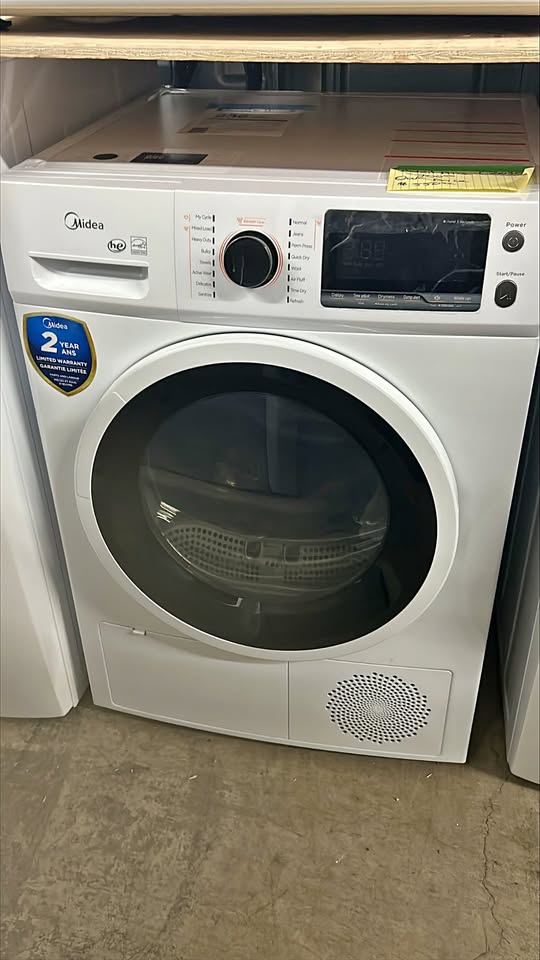 Midea 4.4 cu ft. White Ventless Heat Pump Dryer with Stacking Kit