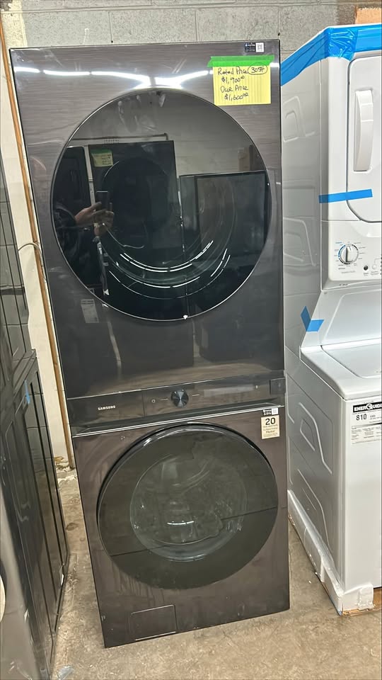 Samsung BESPOKE Laundry Centre Front Load 5.3 cu. ft. Washer and 7.6 cu.ft. Electric Dryer